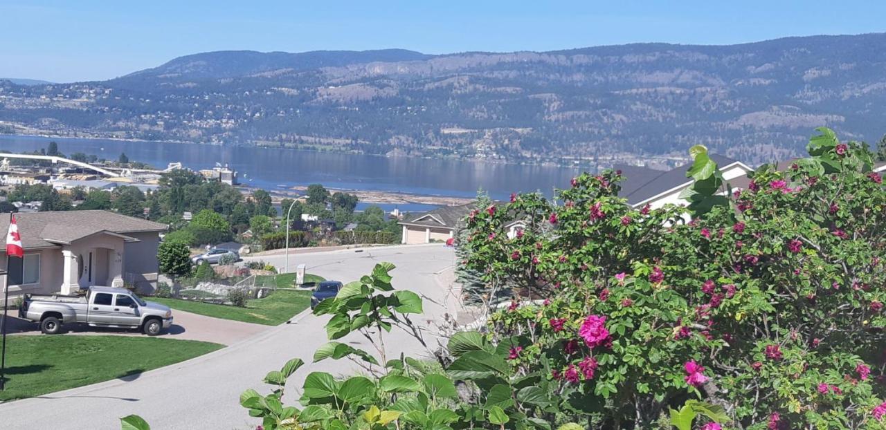 Lakeview House With 4 Rooms Kelowna Near Downtown & Knox Moutain Extérieur photo
