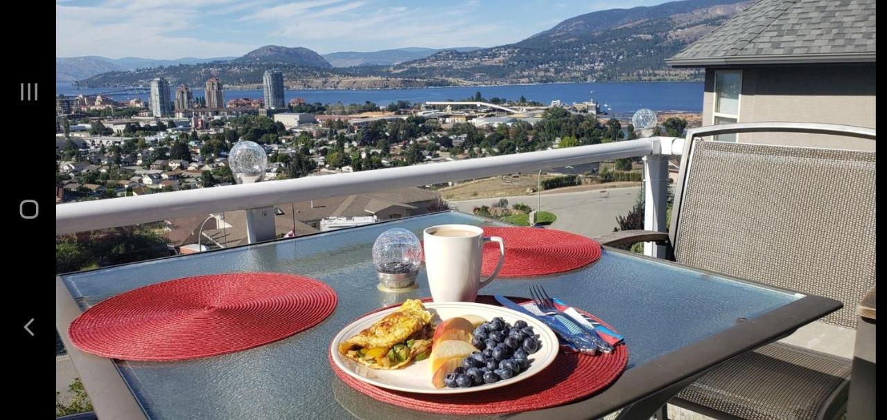 Lakeview House With 4 Rooms Kelowna Near Downtown & Knox Moutain Extérieur photo