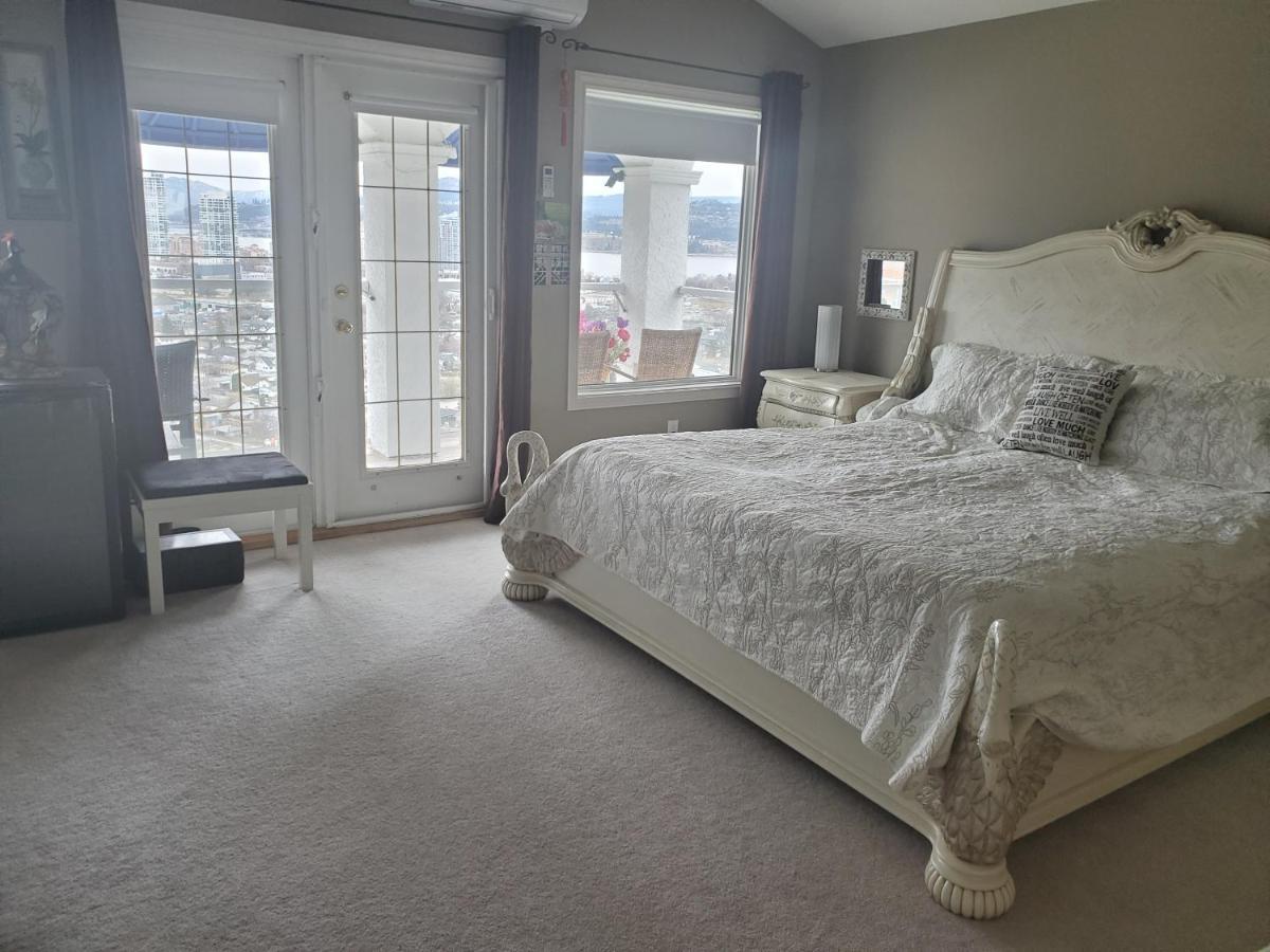 Lakeview House With 4 Rooms Kelowna Near Downtown & Knox Moutain Extérieur photo