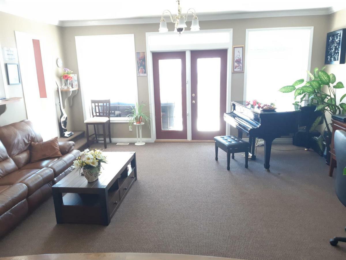 Lakeview House With 4 Rooms Kelowna Near Downtown & Knox Moutain Extérieur photo
